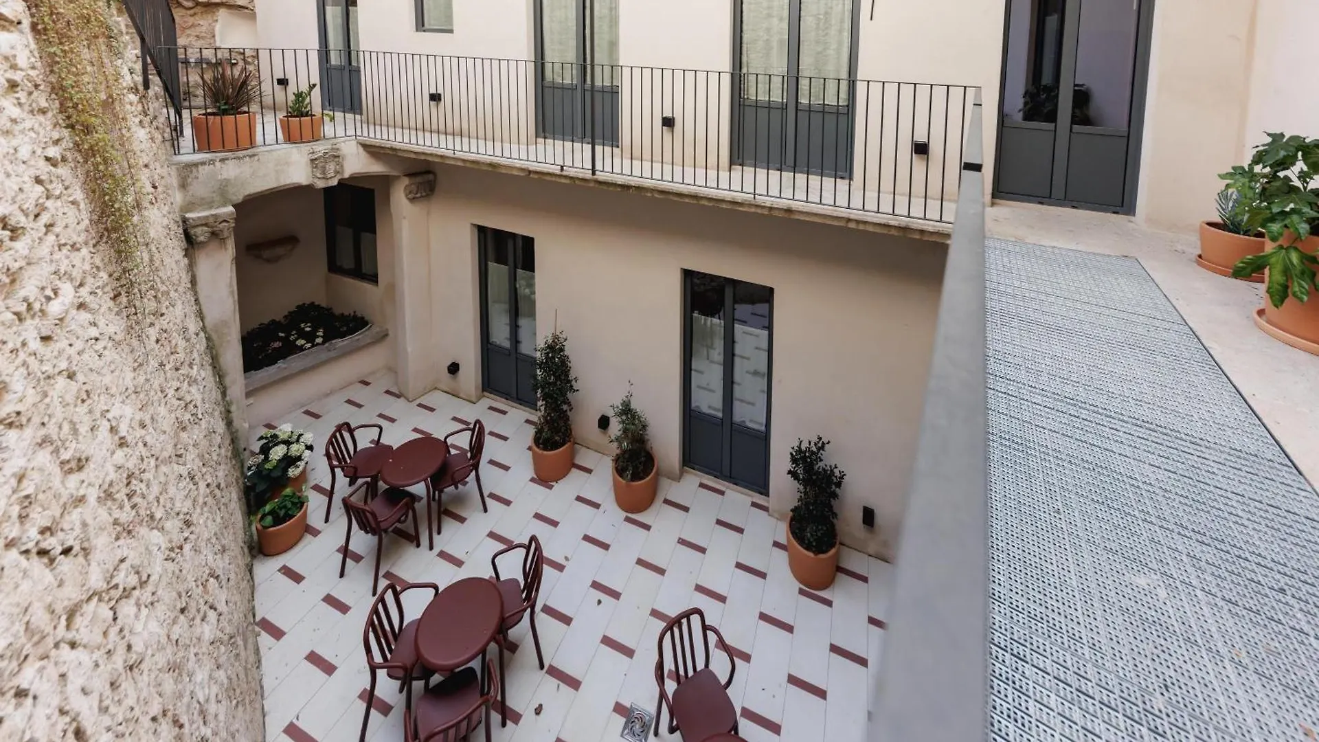 Bravissimo Vivaldi 1A, Monthly Apartment Gerona